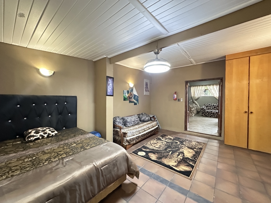 2 Bedroom Property for Sale in Stilbaai Oos Western Cape